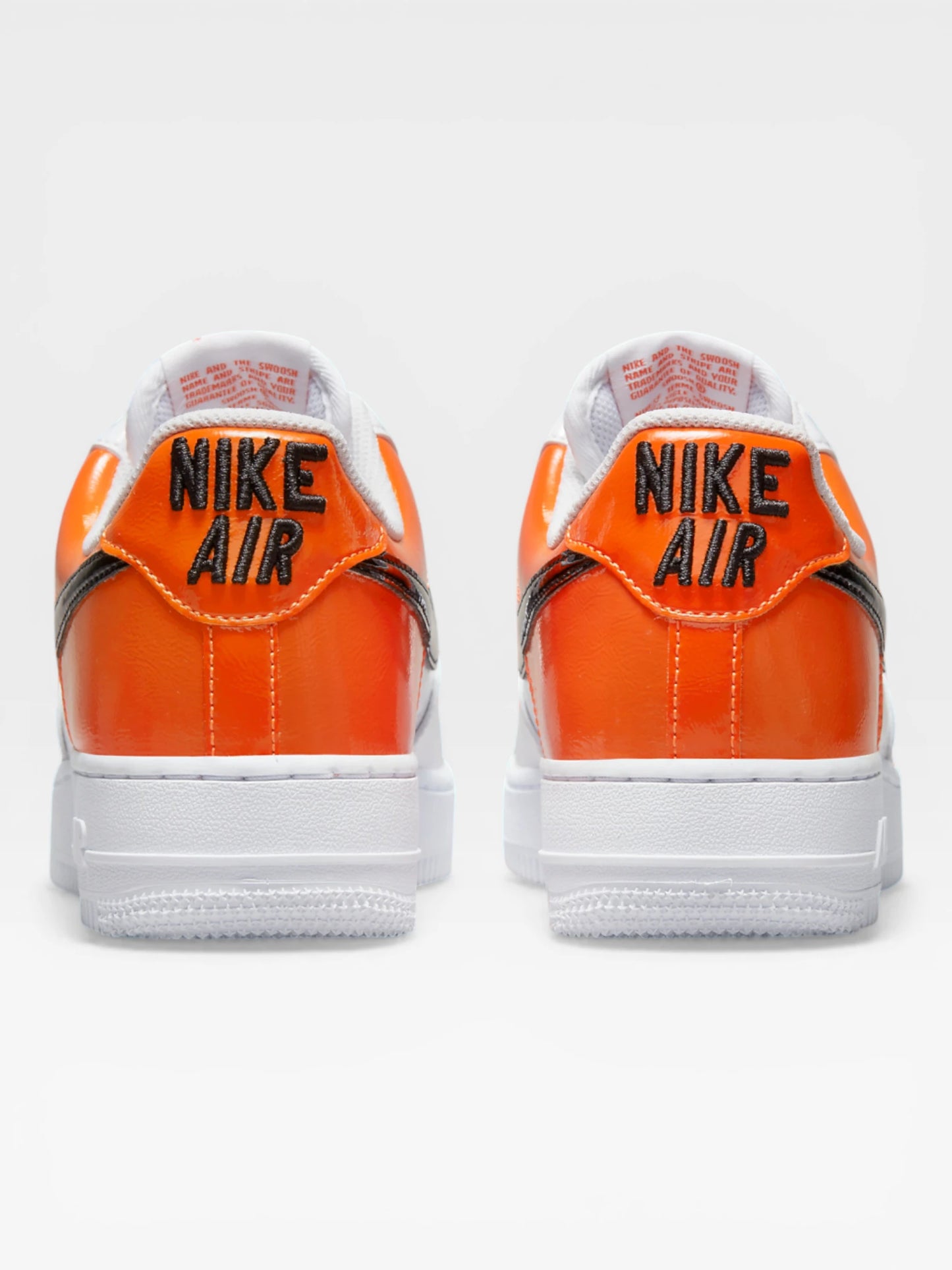 AF1 Low '07 Essential White/Brilliant Orange