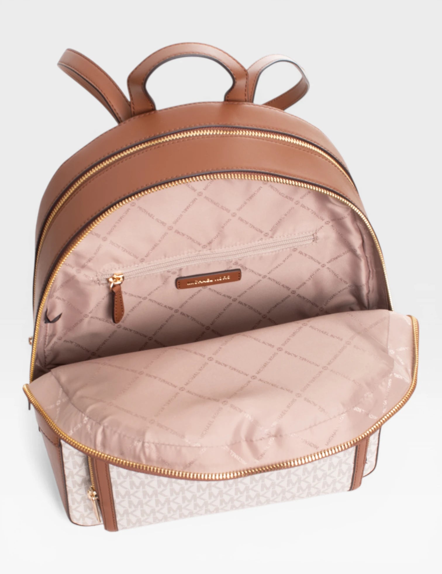 3-detail_87b8f6b9-15af-45ec-8cef-a73ceff25198.webp