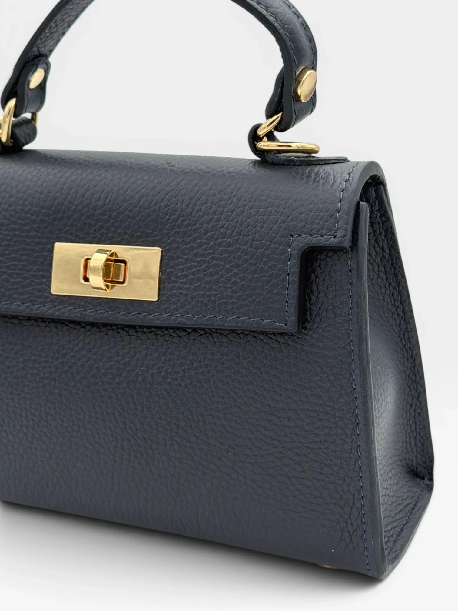 Lea Lab Lunetta navy – forgózár közeli