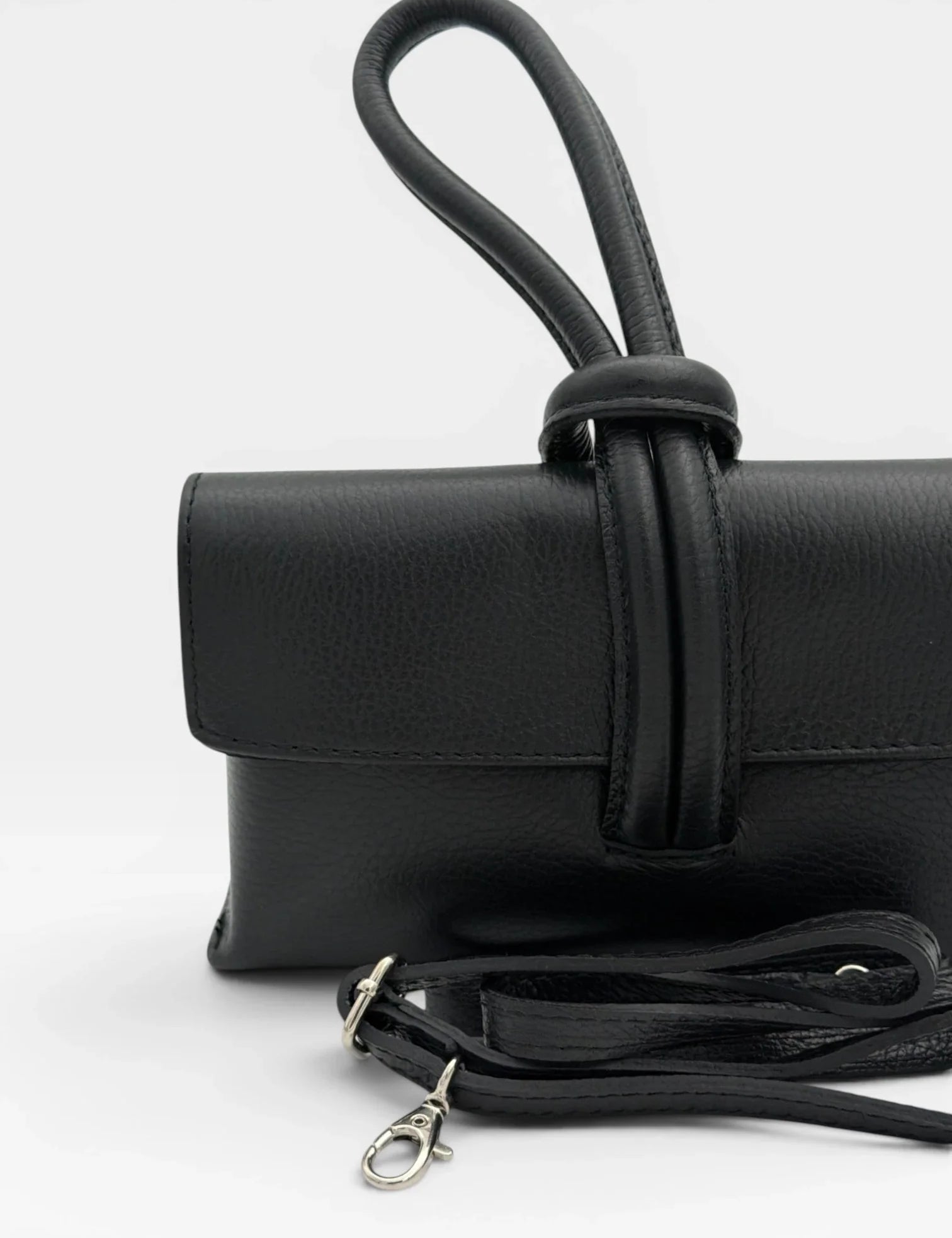 Lea Lab Aurora szürke hobo táska részlet
