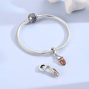 Barna papucs charm – ezüstözött