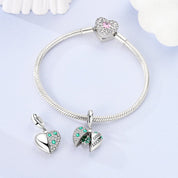 GOOD LUCK szárnyas szív charm – ezüstözött