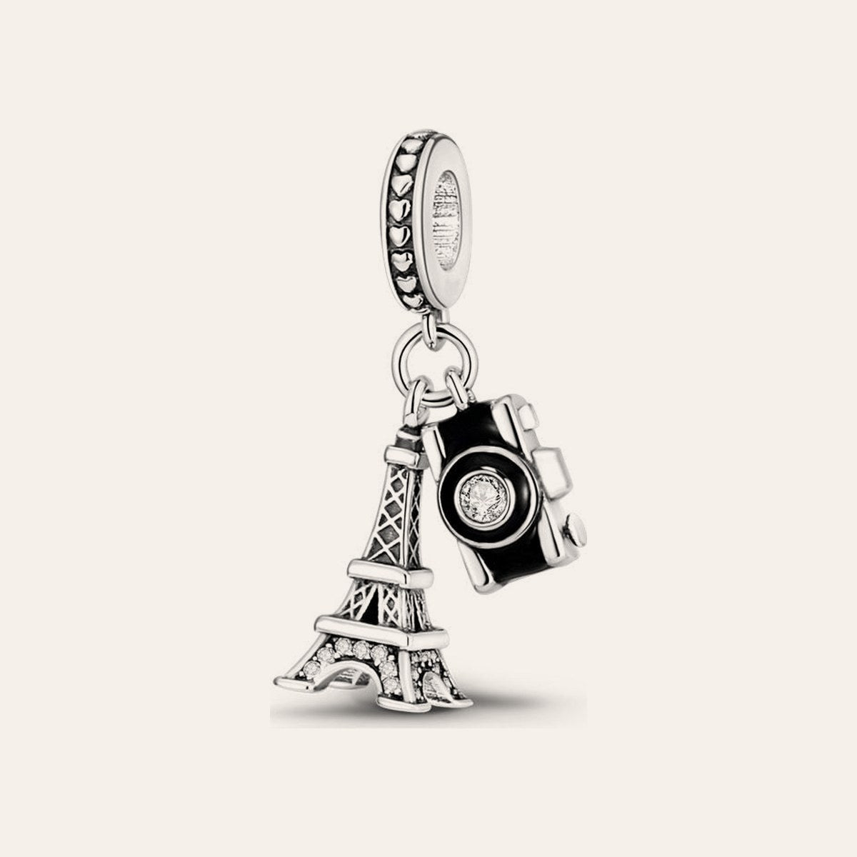 Eiffel-torony és fényképezőgép charm – ezüstözött