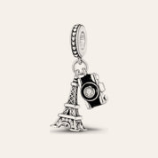Eiffel-torony és fényképezőgép charm – ezüstözött