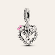 Szív alakú koponya charm – ezüstözött
