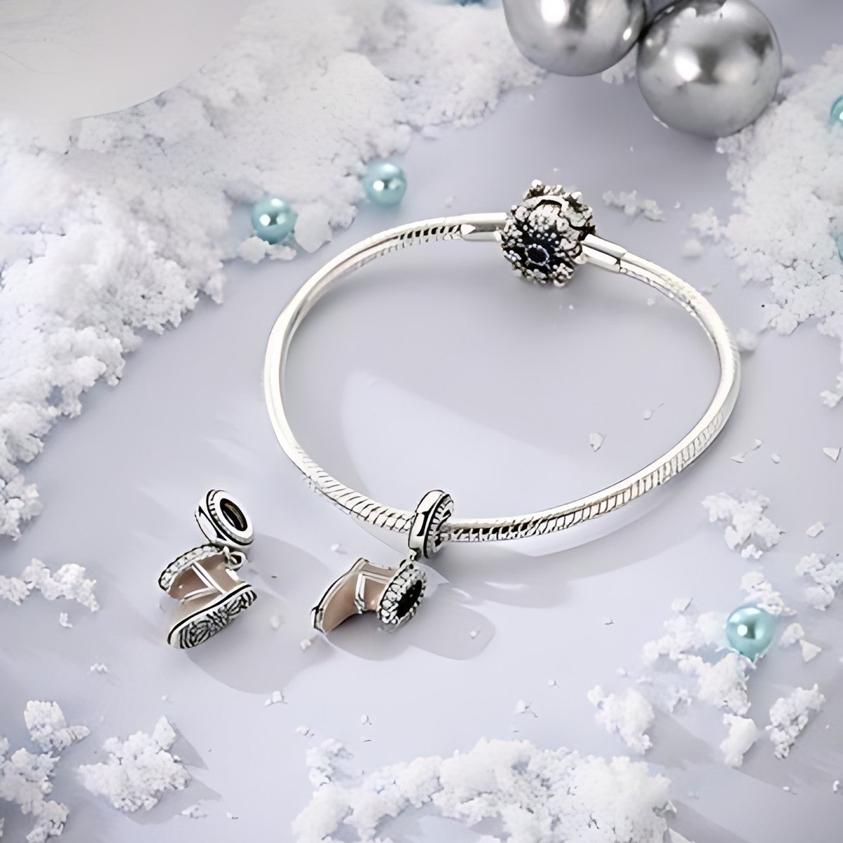 Téli csizma charm – ezüstözött