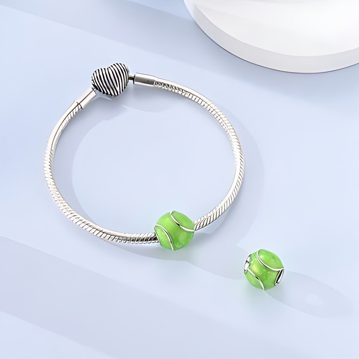 Teniszlabda charm – ezüstözött