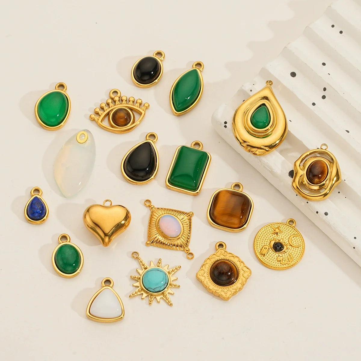 Collection Rêverie charm aranyozott nemesacélból – 2. nézet