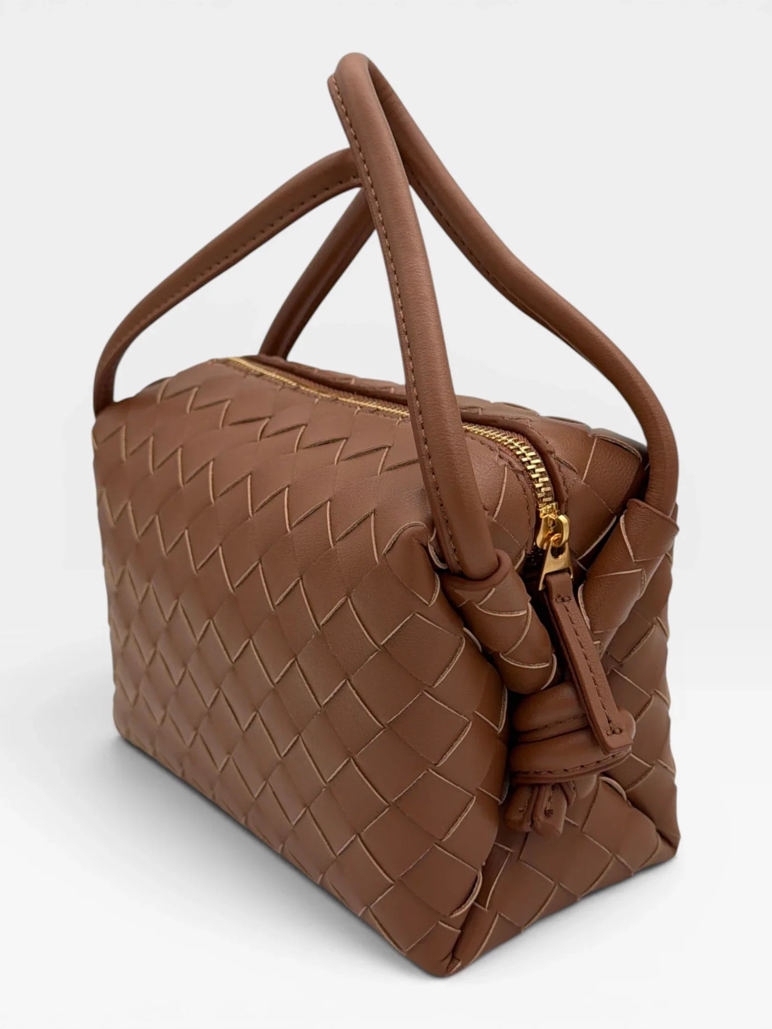 Lea Lab Chiara világosbarna box bag cipzár részlet